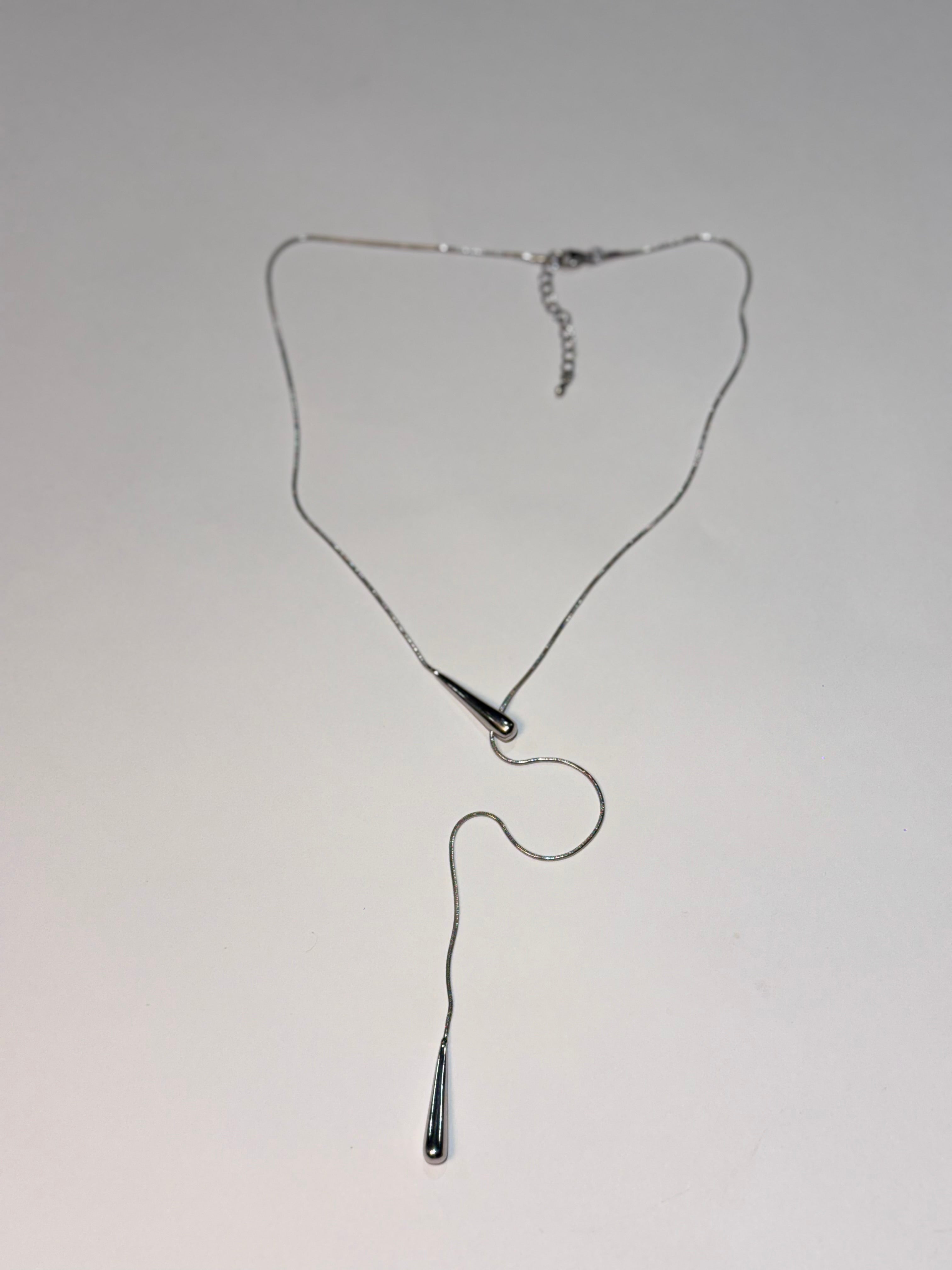 Collar Gota